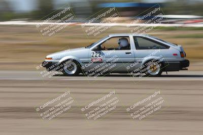 media/Oct-04-2025-OnGrid (Sat) [[44bd565ffa]]/Purple Group/Grapevine/